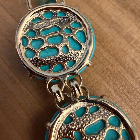 Kendra Scott Cassie Bracelet - Picture 4 of 6